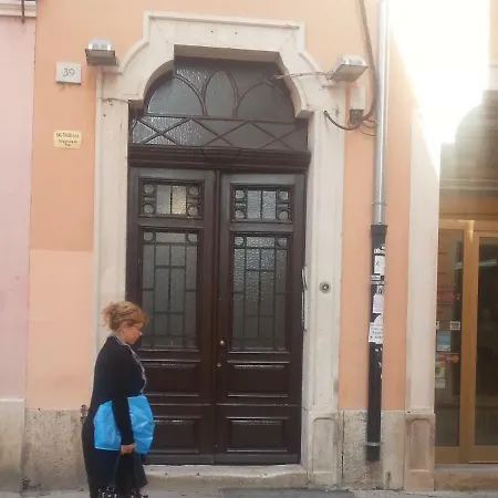Centar Old Town, With Free Private Parking * פולה