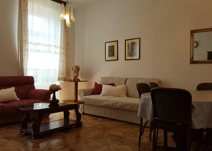 Centar Old Town, With Free Private Parking *